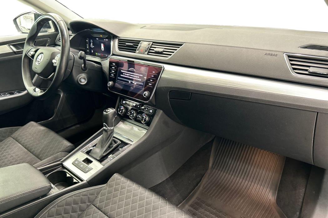 Skoda Superb 2022