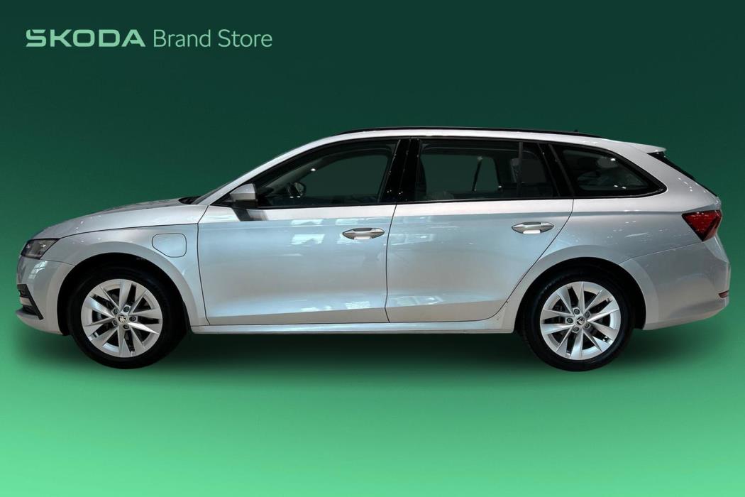 Skoda Octavia 2023