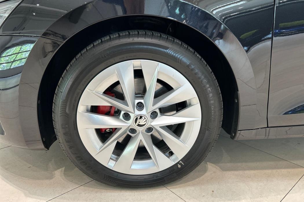 Skoda Octavia 2024