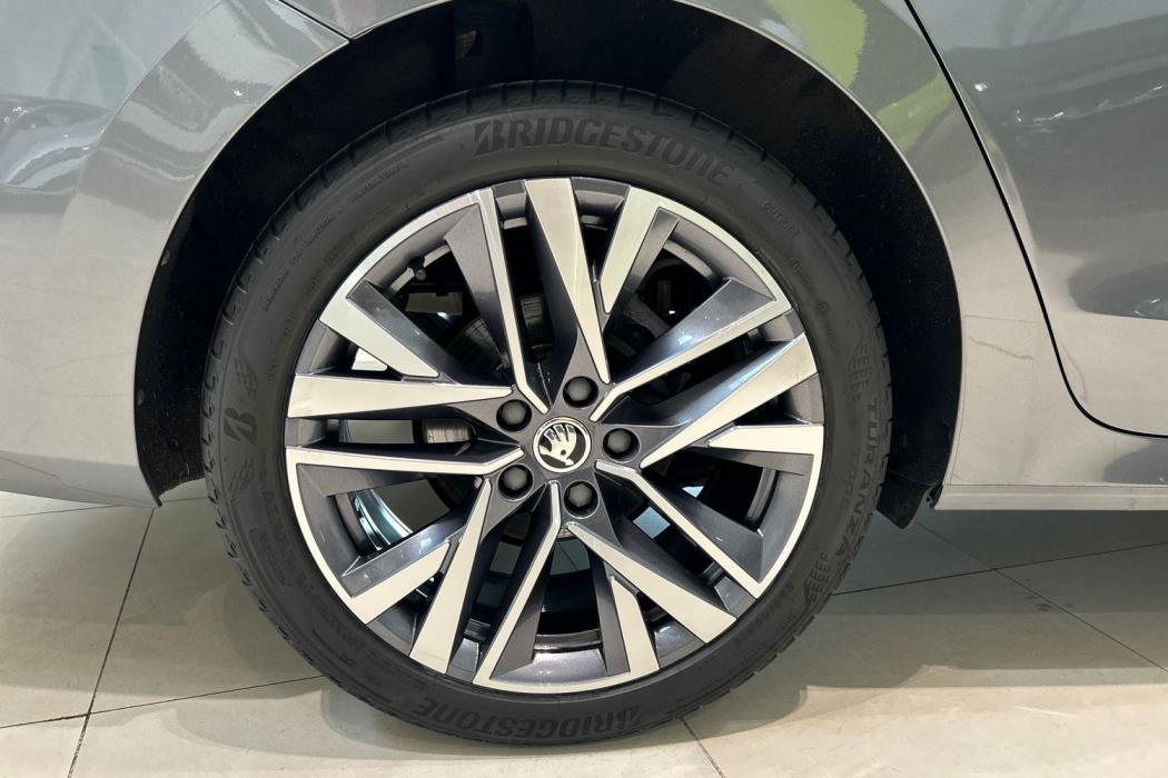 Skoda Octavia 2025
