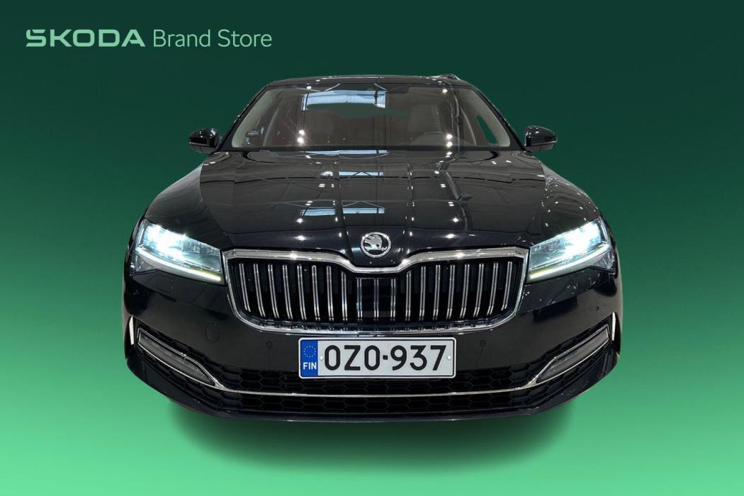 SKODA Superb 2023