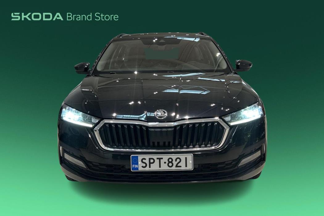 SKODA Octavia 2023