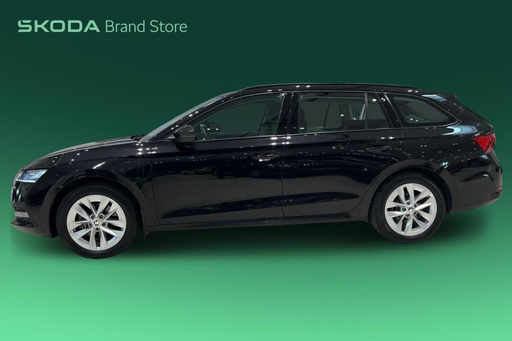 SKODA Octavia 2023
