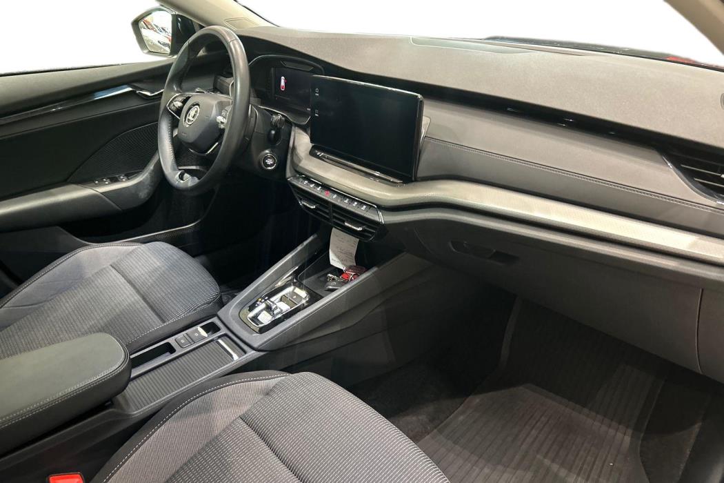 SKODA Octavia 2023