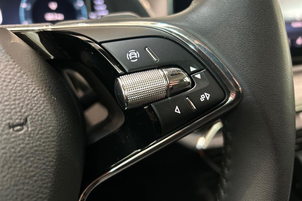 SKODA Octavia 2023