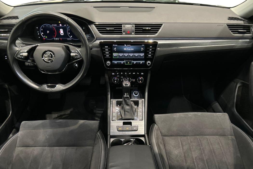 Skoda Superb 2022