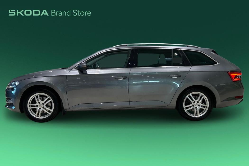 SKODA Superb 2022