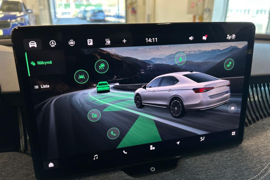 SKODA SUPERB 2025