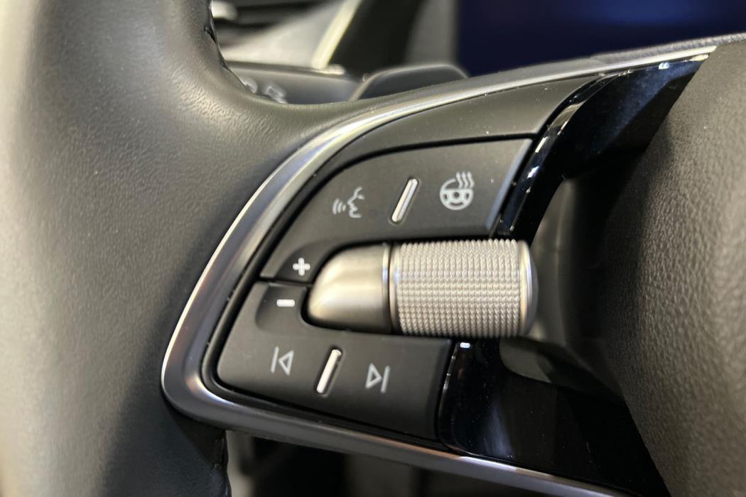 SKODA Octavia 2025