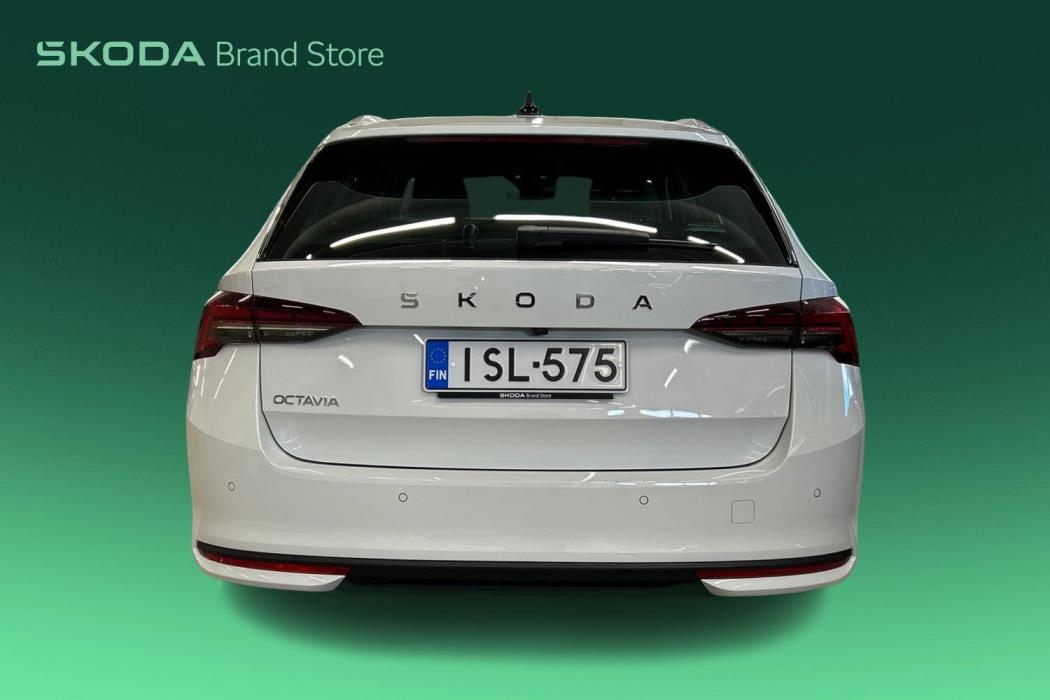 SKODA Octavia 2025