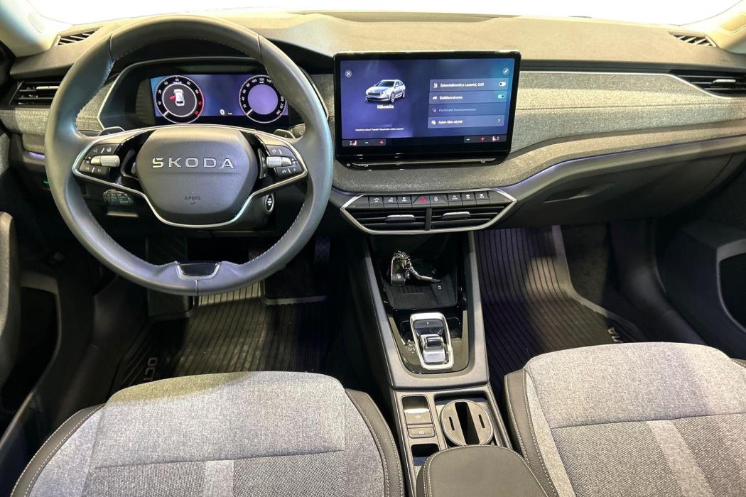 SKODA Octavia 2025