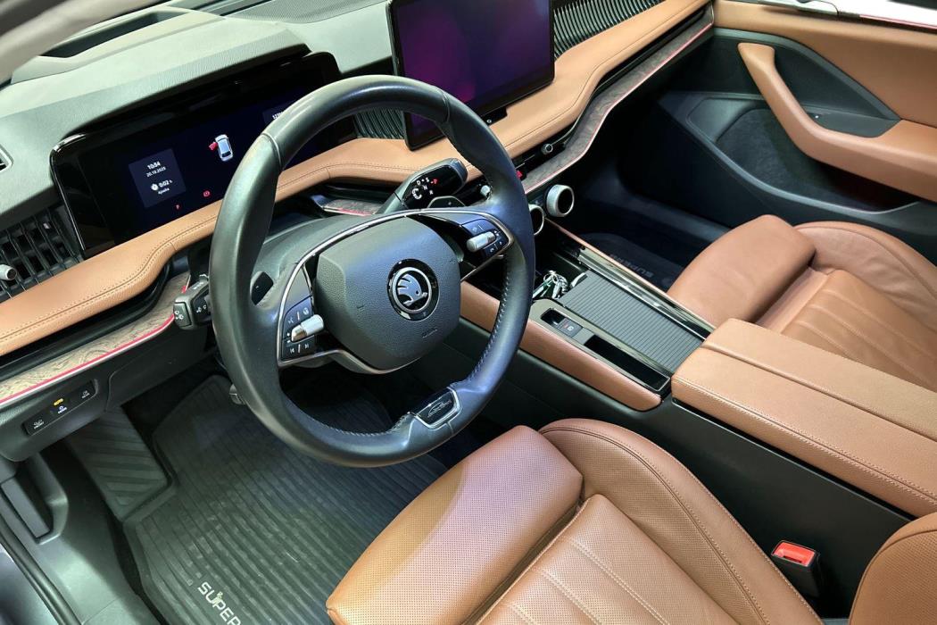 Skoda Superb 2024