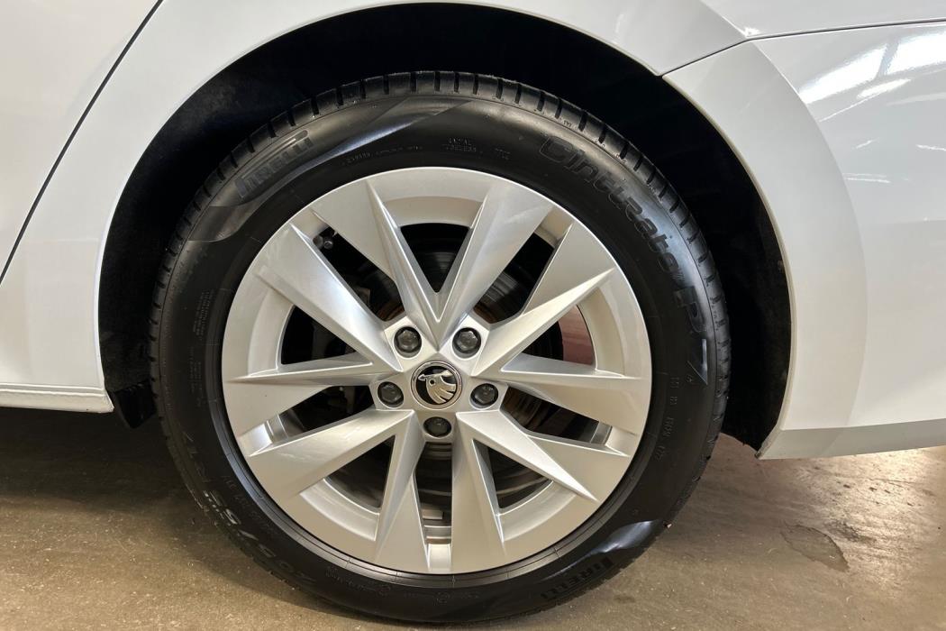 Skoda Octavia 2023
