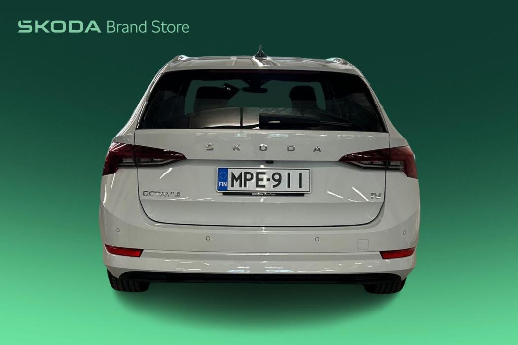 Skoda Octavia 2023
