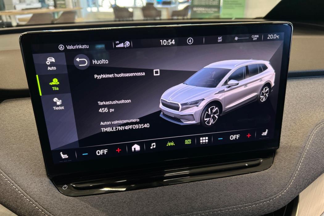 SKODA Enyaq 2023