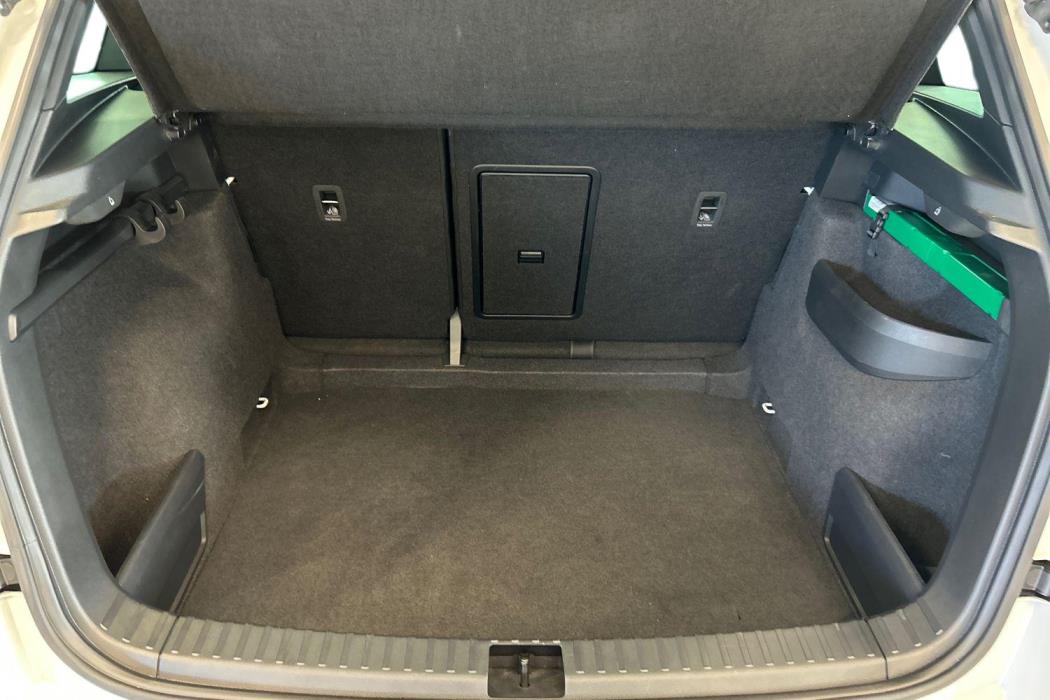 SKODA Karoq 2023