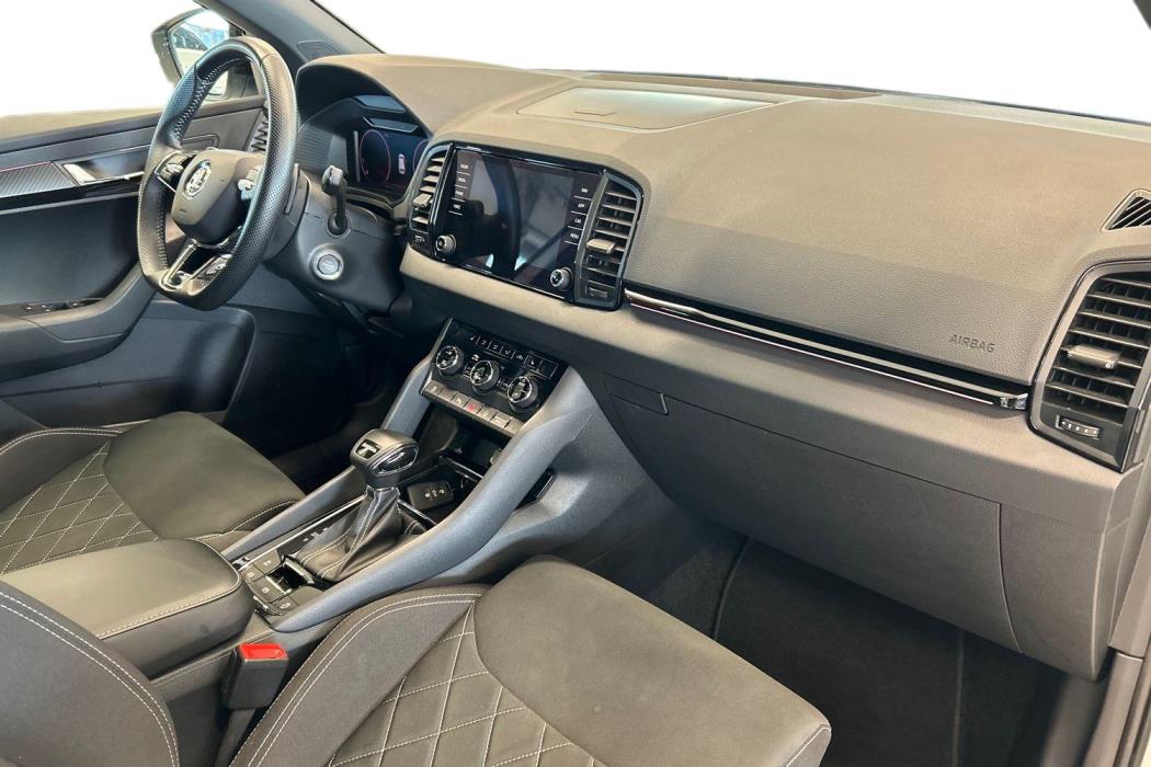 SKODA Karoq 2023