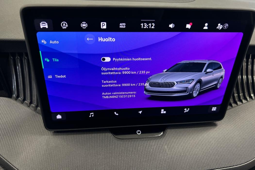 SKODA Superb 2025
