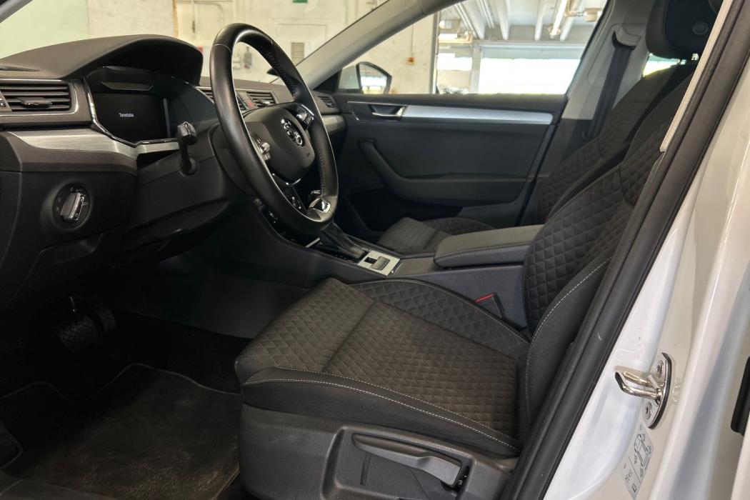 Skoda Superb 2023