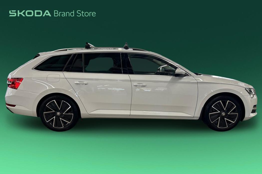 Skoda Superb 2023