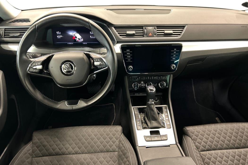 Skoda Superb 2023