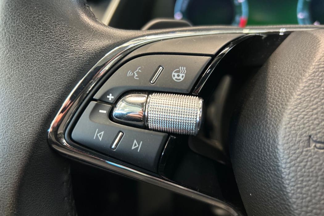 SKODA OCTAVIA 2024