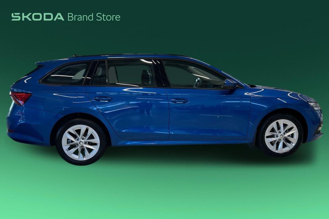 SKODA OCTAVIA 2024