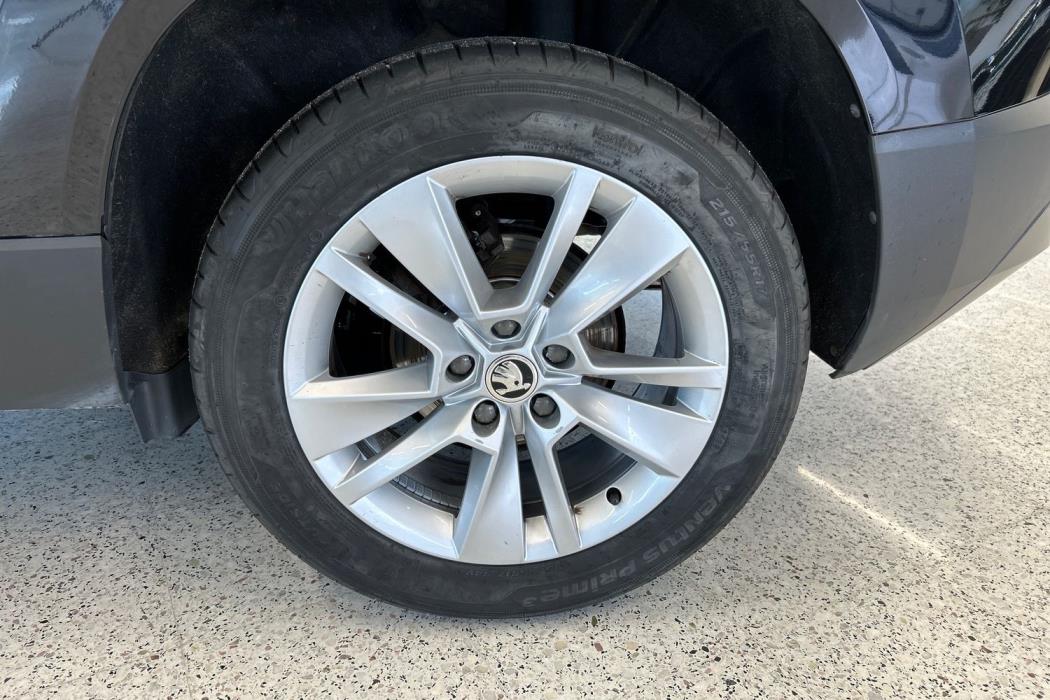 SKODA Karoq 2021