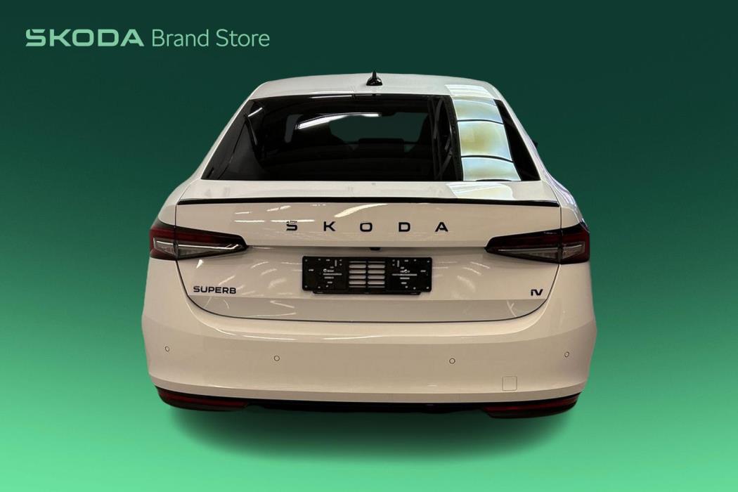 Skoda Superb 2025