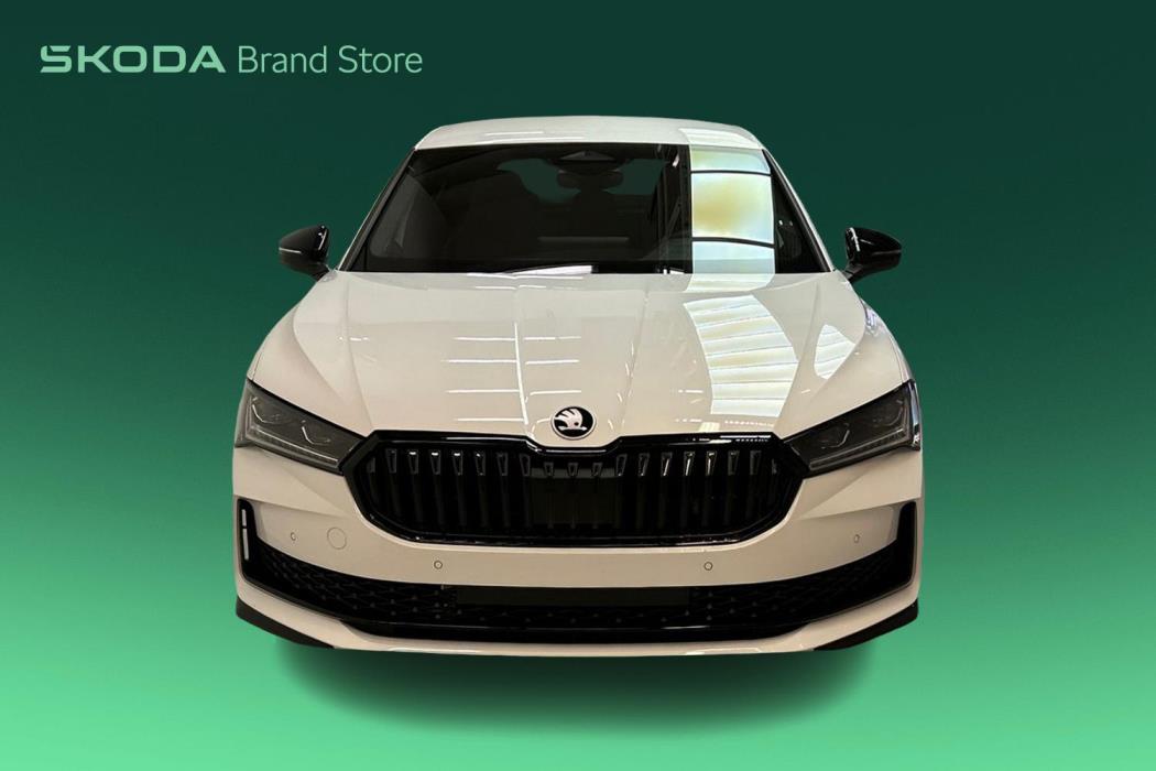 Skoda Superb 2025