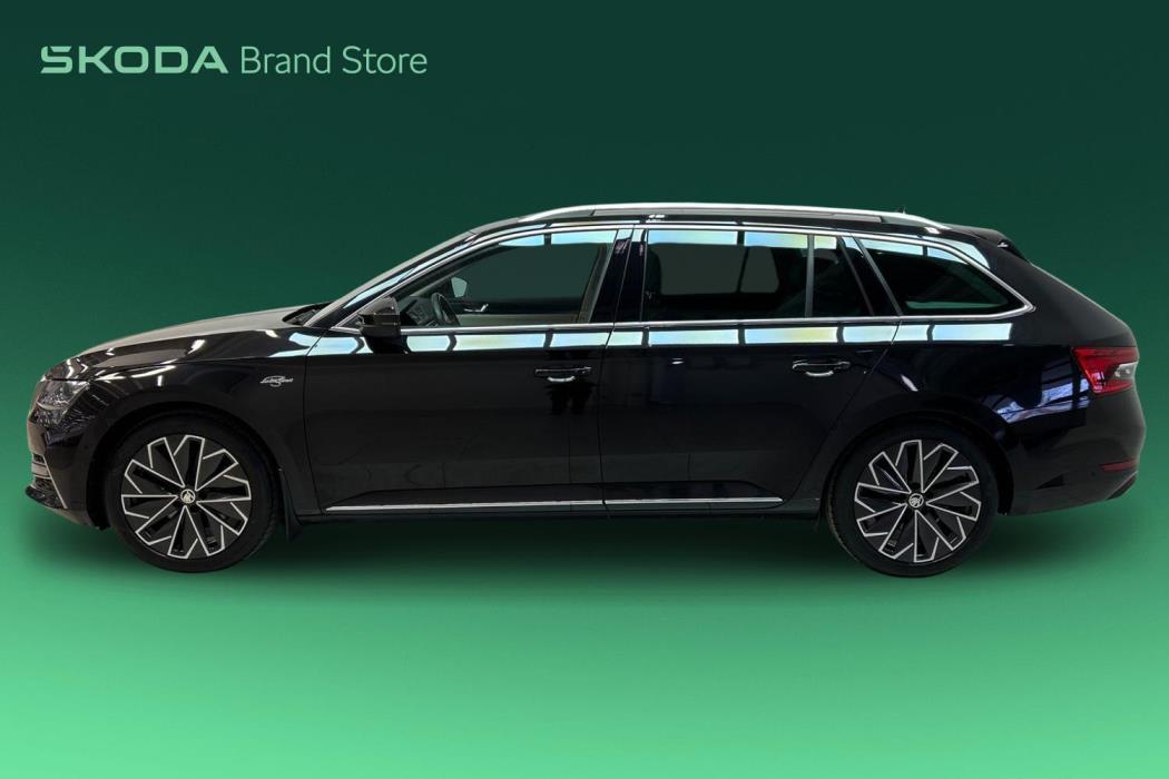 Skoda Superb 2022