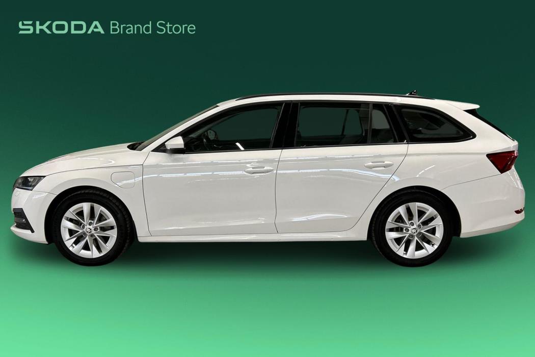 SKODA OCTAVIA 2022