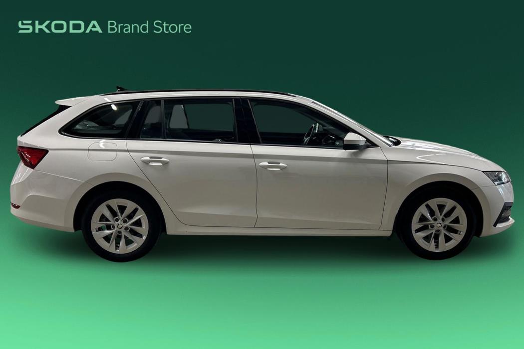SKODA OCTAVIA 2022