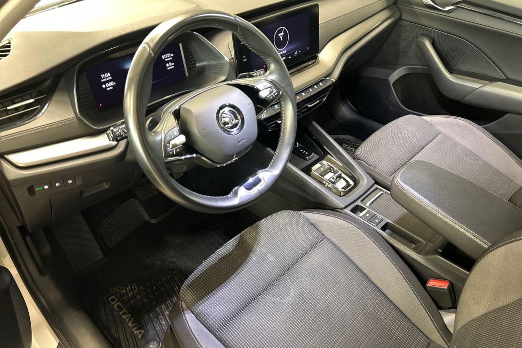 SKODA OCTAVIA 2022