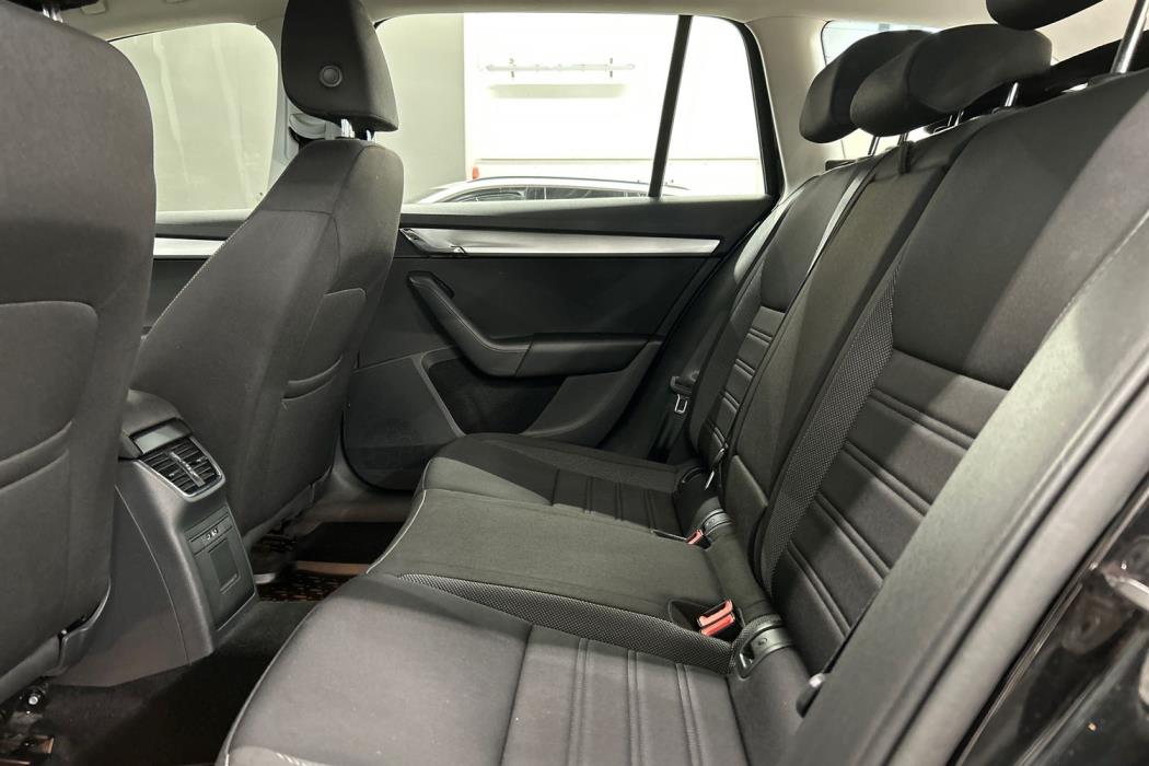 SKODA OCTAVIA 2020
