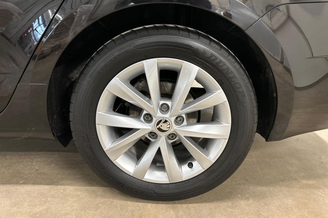 SKODA OCTAVIA 2020