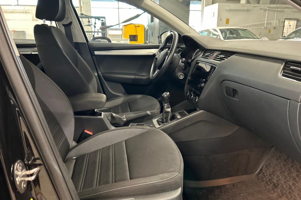 SKODA OCTAVIA 2020