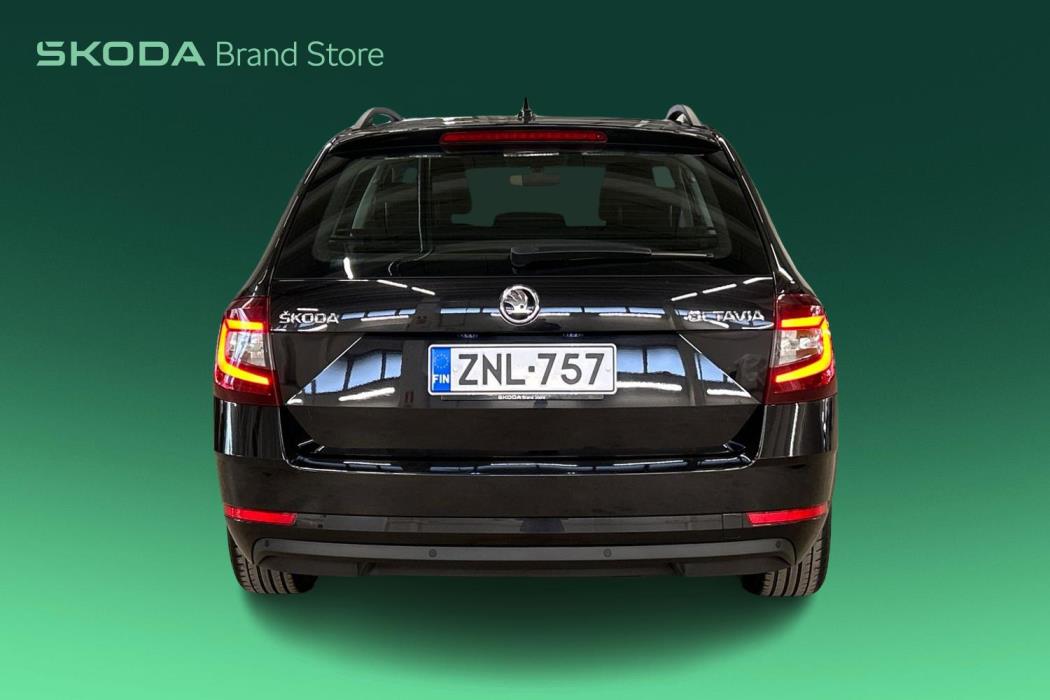 SKODA OCTAVIA 2020