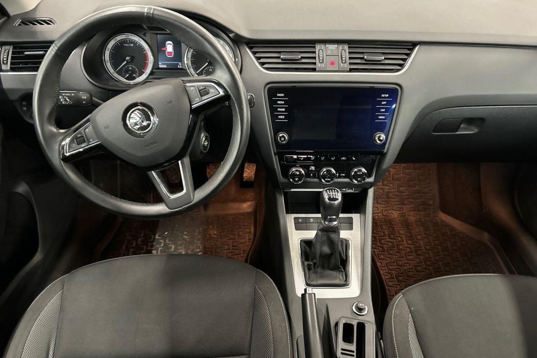 SKODA OCTAVIA 2020
