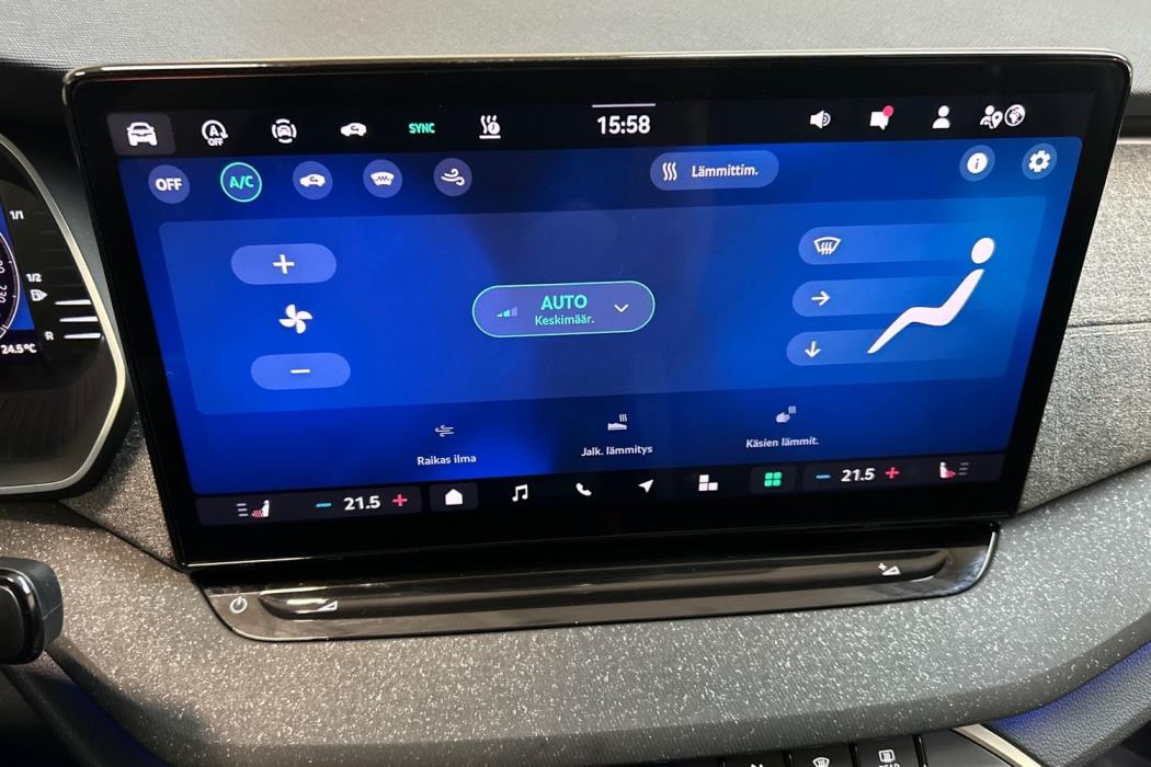 SKODA OCTAVIA 2025