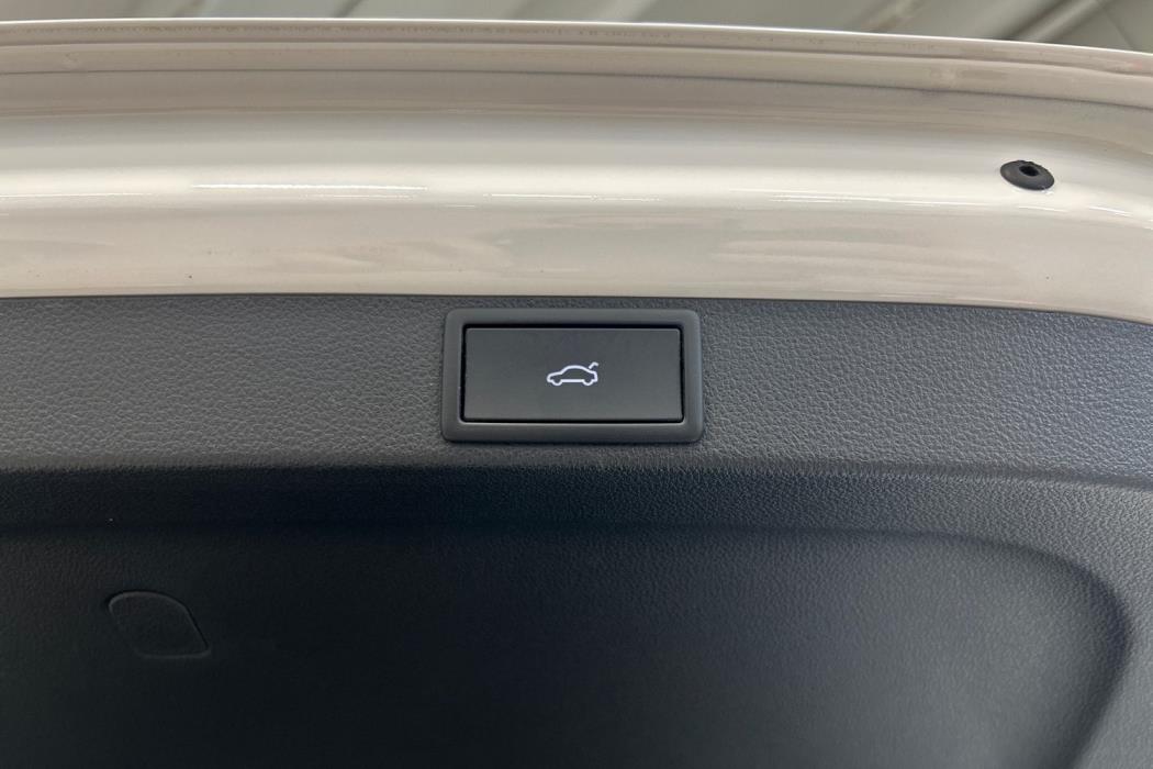 SKODA OCTAVIA 2025