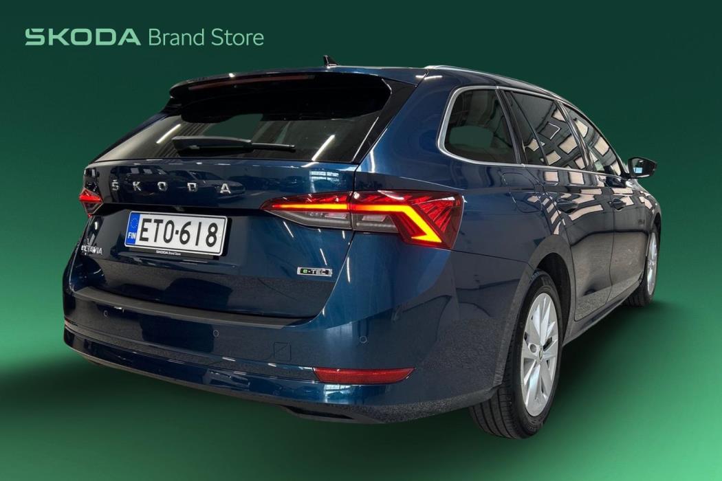 SKODA OCTAVIA 2021