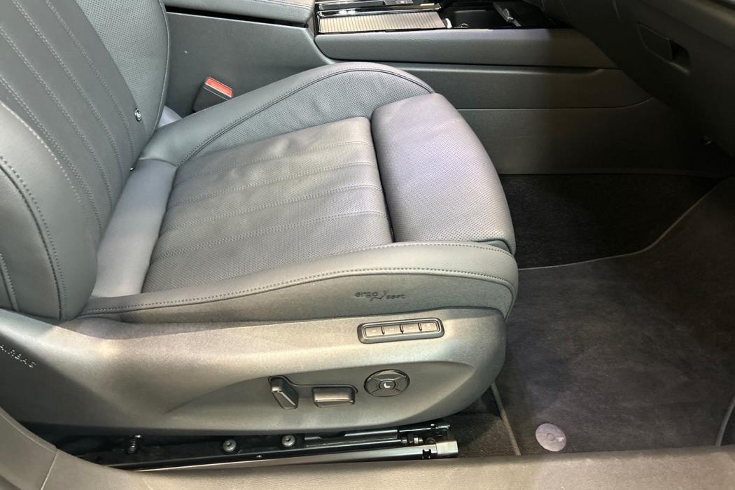 Skoda Superb 2025