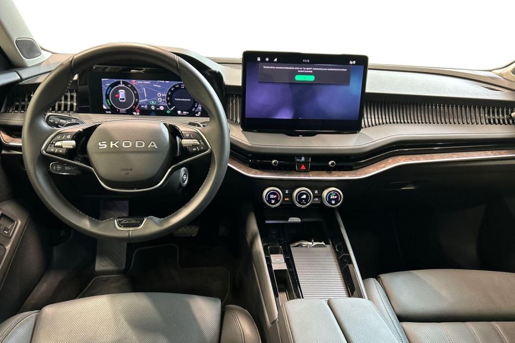 Skoda Superb 2025