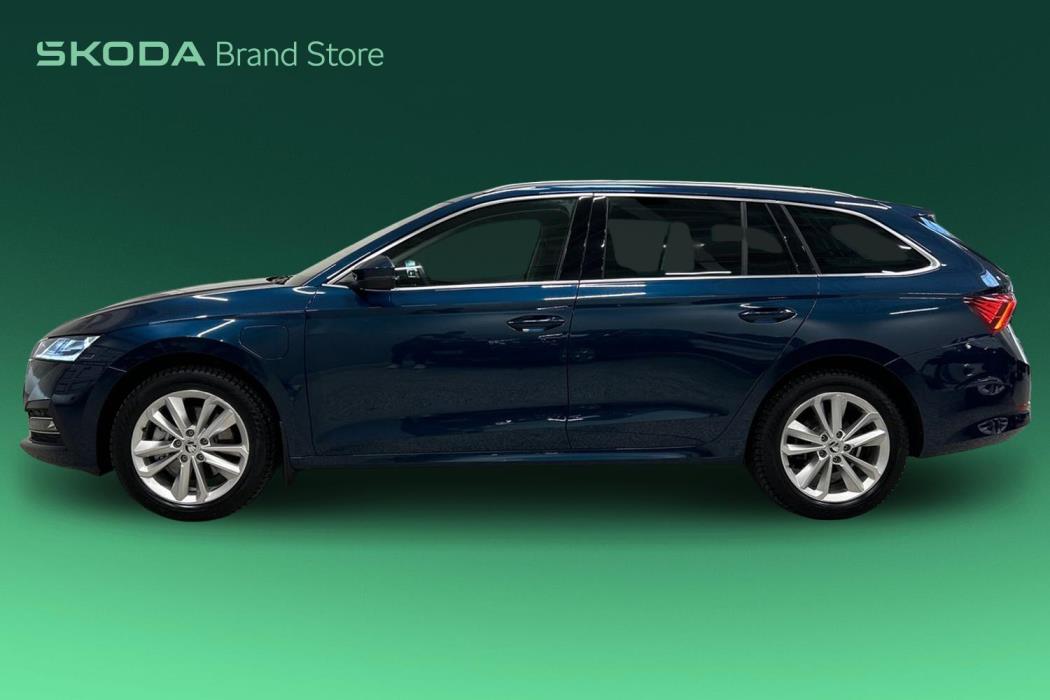 SKODA OCTAVIA 2024