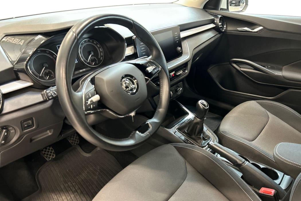 SKODA Fabia 2023