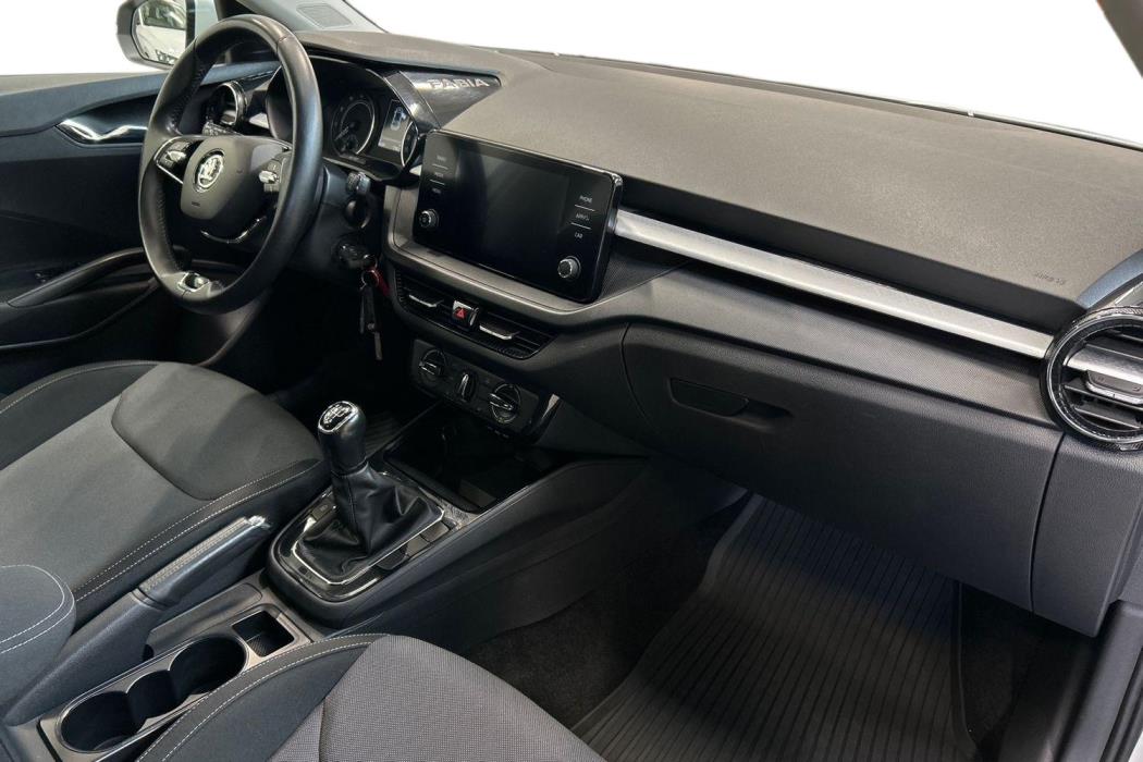 SKODA Fabia 2023