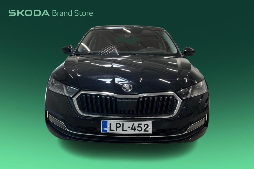 SKODA OCTAVIA 2021