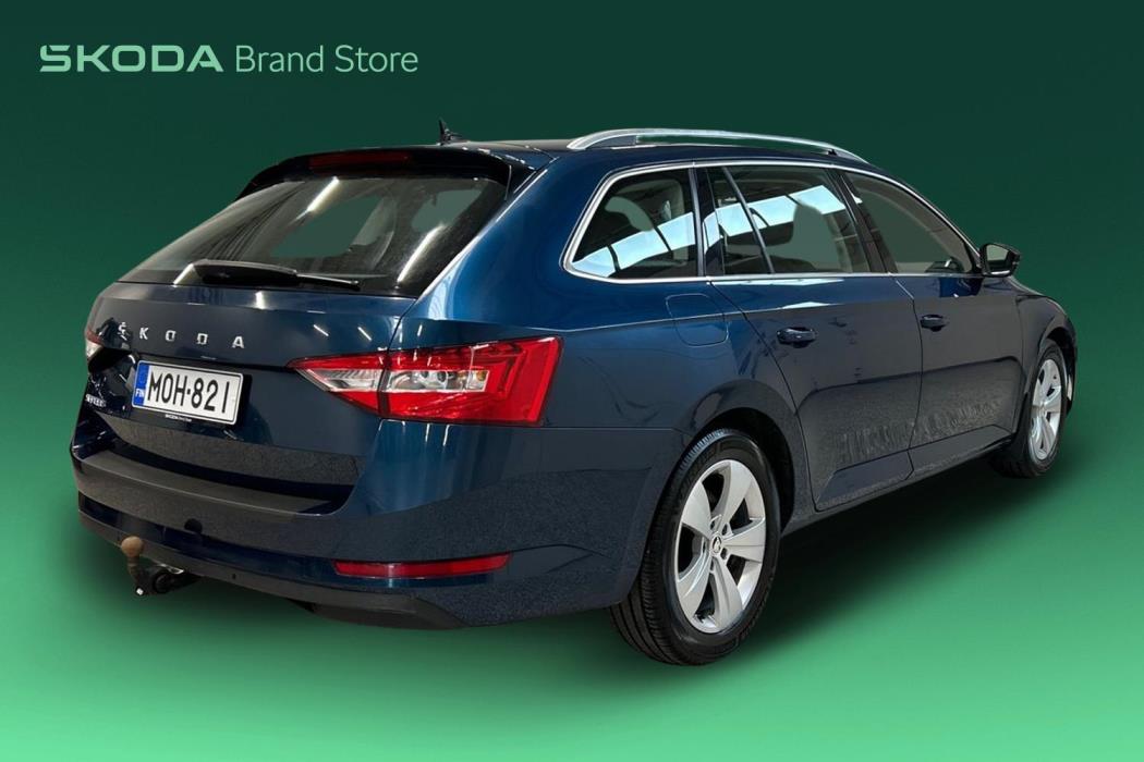 Skoda Superb 2022