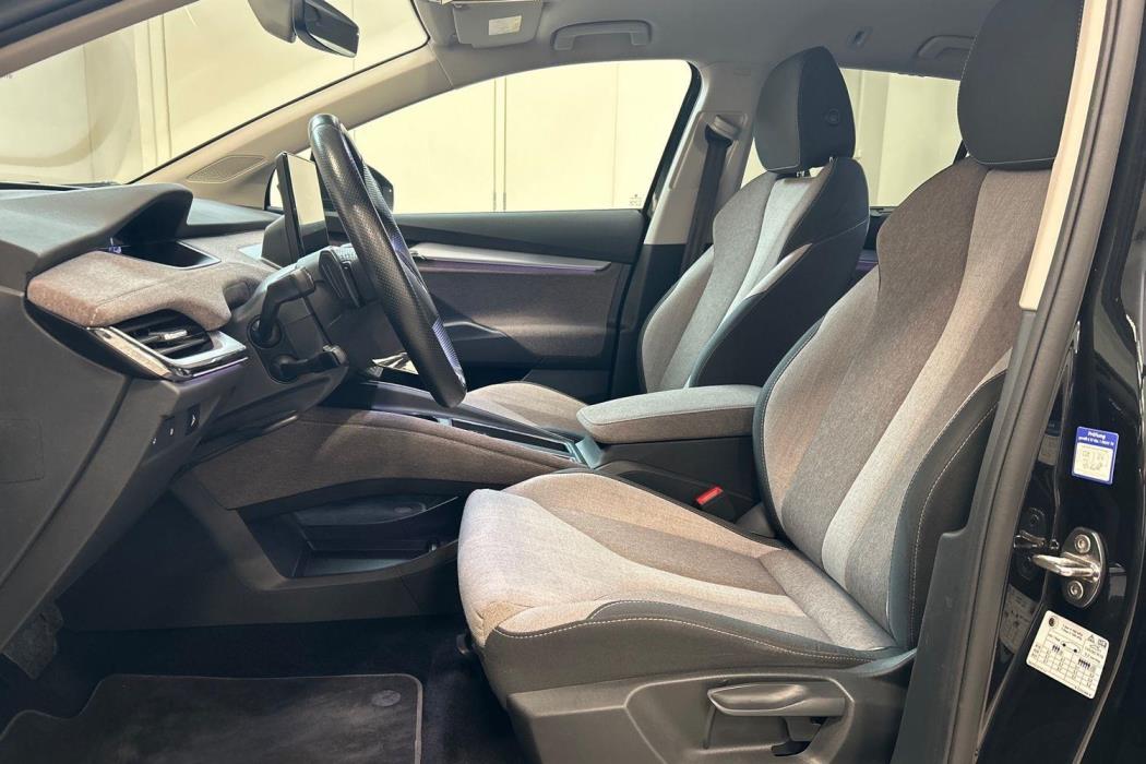 SKODA Enyaq 2023